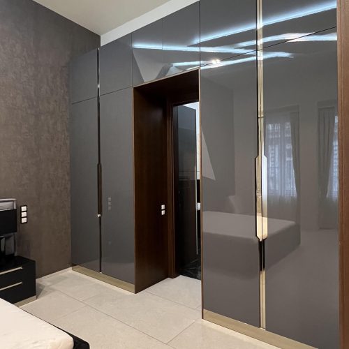 birinyi-butor-szakasz-gardrob